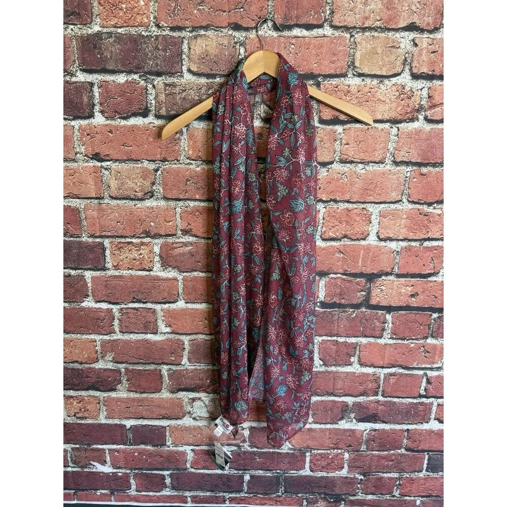 Reyn Spooner Womens Red Floral Pattern Scarf NWT
